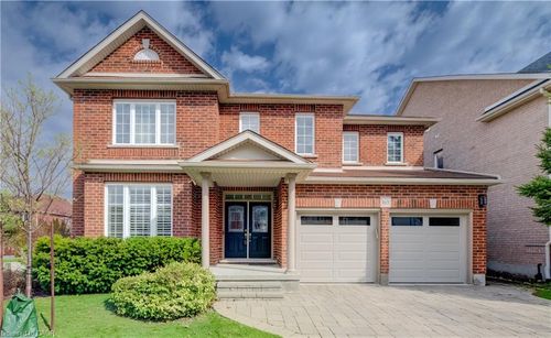 169 Falconridge Dr, Kitchener, ON, N2K4J9 | Card Image