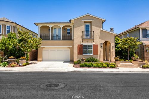 17472 Oakbluffs Ln, Huntington Beach, CA, 92649 | Card Image