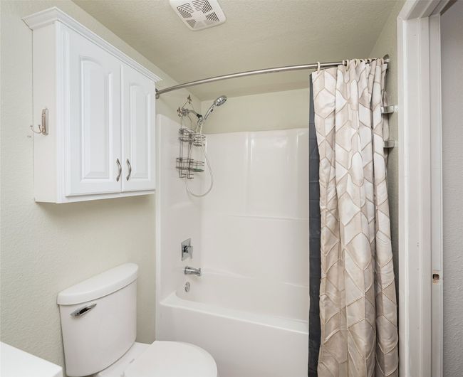 5 W Mesquite Ave, House other with 2 bedrooms, 2 bathrooms and null parking in Rogers TX | Image 27