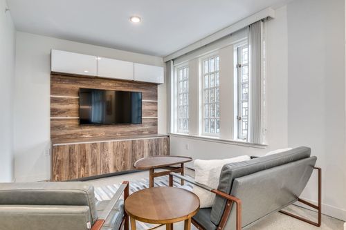 207-1170 Barclay St, Vancouver, BC, V6E1H1 | Card Image