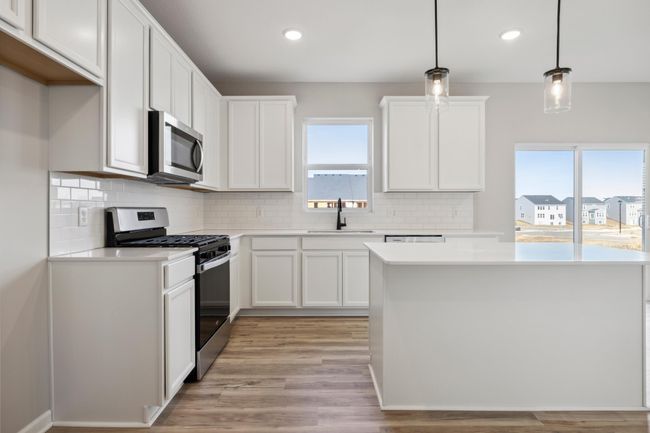 12608 Erskin St Ne, House other with 3 bedrooms, 3 bathrooms and null parking in Blaine MN | Image 9