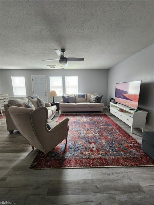 apt-101-1401 Wendfield Dr, Virginia Beach, VA, 23453-1883 | Card Image