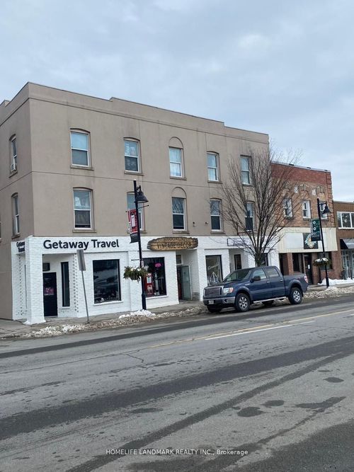 9-2 Bascom St, Uxbridge, ON, L9P1P3 | Card Image