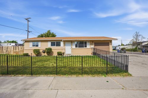 4674 S Citadel St, West Valley City, UT, 84120-6058 | Card Image