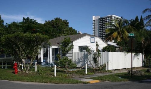 100 Ne 5th St, Fort Lauderdale, FL, 33301-3248 | Card Image