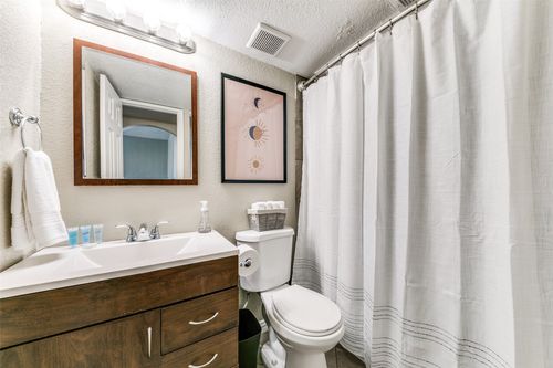 apt-9-5814 Worth St, Dallas, TX, 75214-6602 | Card Image