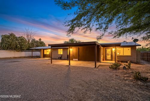 5212 N Whispering Hills Lane, Tucson, AZ, 85704 | Card Image