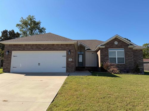 316 Promenade Cir, Russellville, AR, 72801-6579 | Card Image