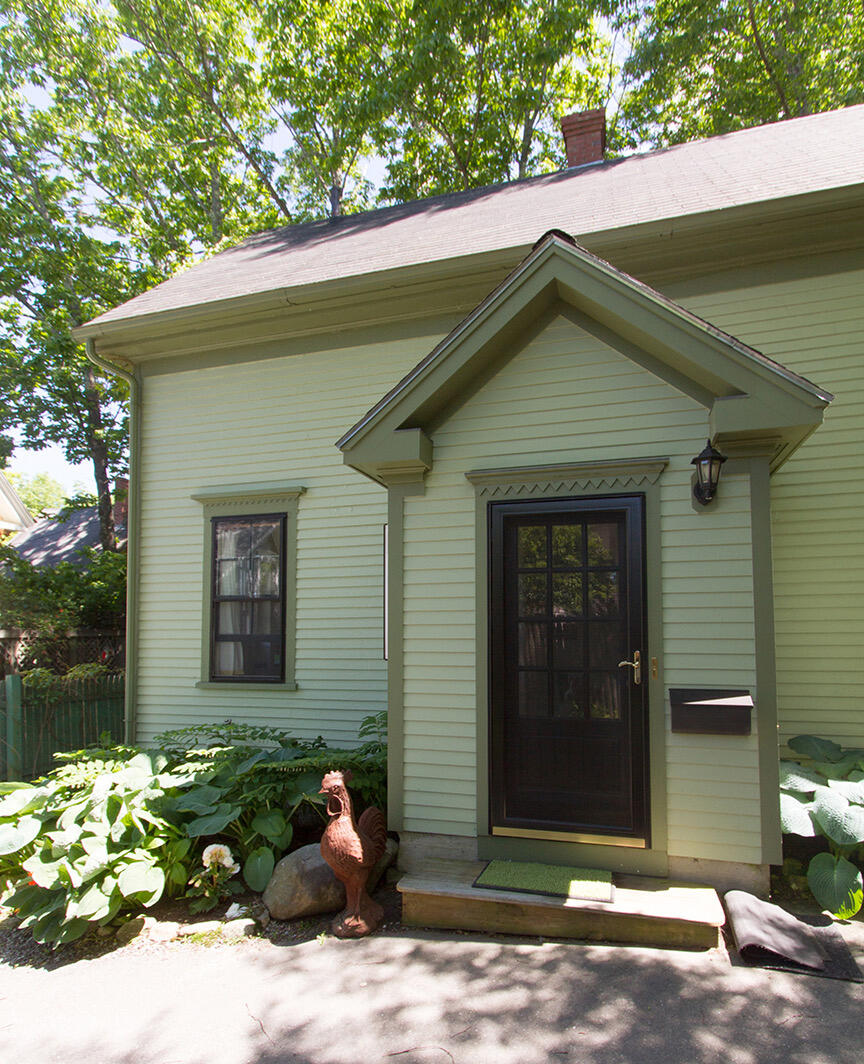 Bay View St, Camden, ME 04843