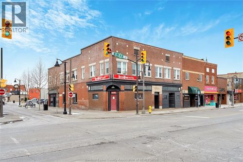 35 Erie St S, Leamington, ON, N8H3A6 | Card Image