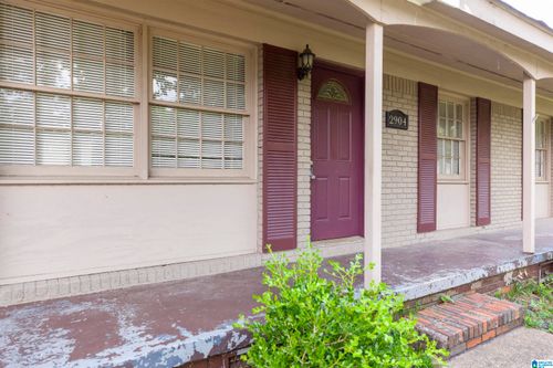 2904 Dwaine Ave, HUEYTOWN, AL, 35023-2838 | Card Image