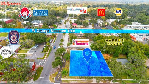 215 E 5th St, Apopka, FL, 32703-5315 | Card Image