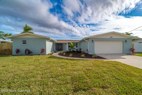 135 Artemis Blvd, Merritt Island, FL, 32953-3104 | Card Image