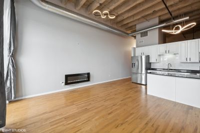 603 - 1645 W Ogden Avenue, Condo with 1 bedrooms, 1 bathrooms and 2 parking in Chicago IL | Image 3