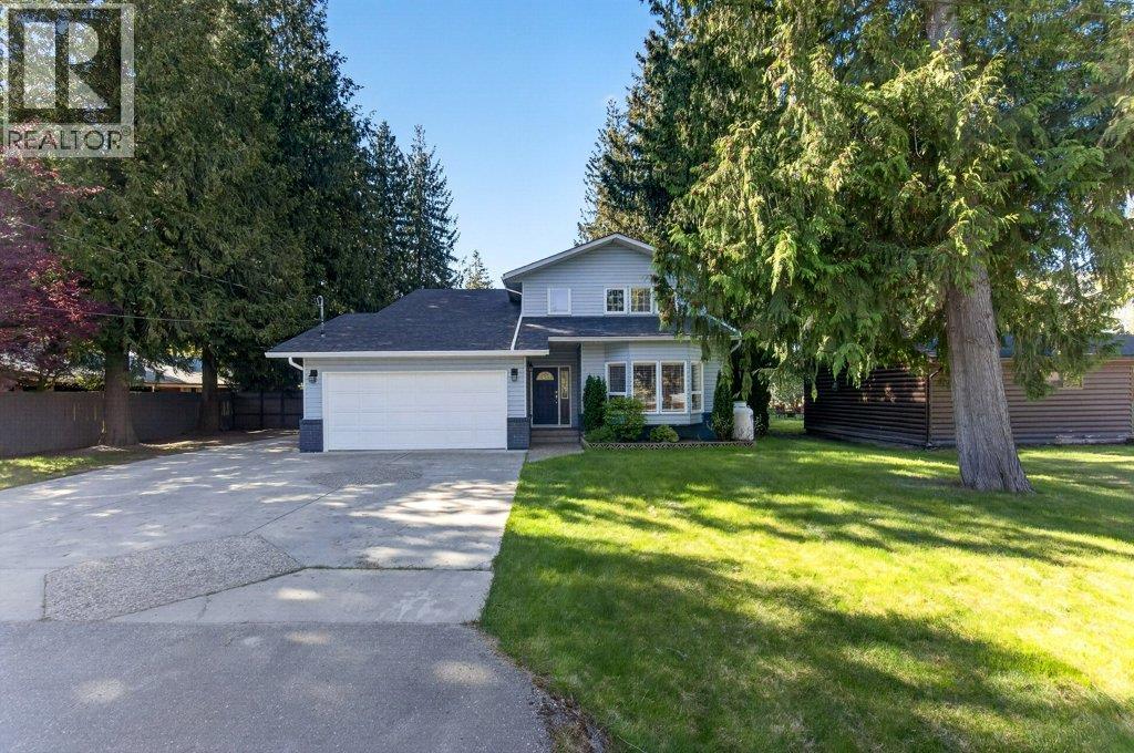 Residential in Sicamous
