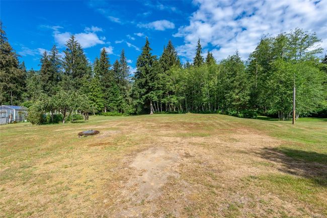 1301 Sayward Rd, House other with 5 bedrooms, 3 bathrooms and 6 parking in Sayward BC | Image 54