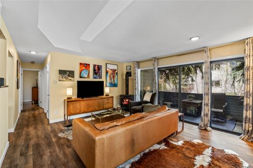 121-3020 Village Drive, Steamboat Springs, CO, 80487 | Card Image