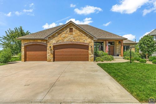 4300 Sw Laurens Way, Topeka, KS, 66610 | Card Image