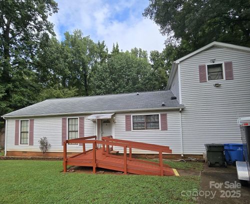 10100 Cromarty Ln, Mint Hill, NC, 28227-4349 | Card Image