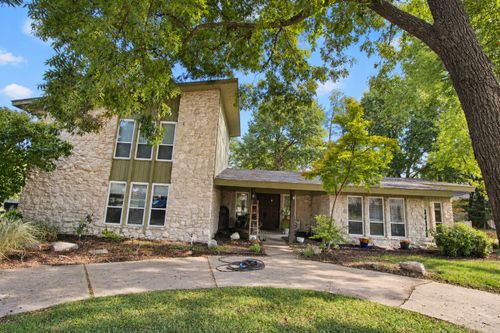 8413 Shadowood Ave, Broken Arrow, OK, 74011-8225 | Card Image