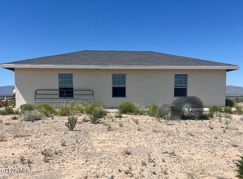 PID 64167 Texas Mountain Trl, Fort Hancock, TX, 79839 | Card Image