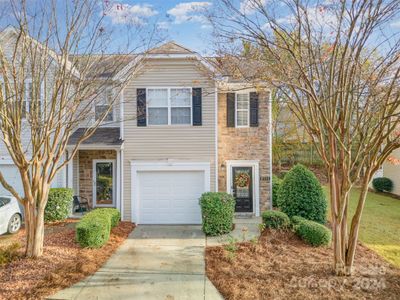 2111 Midnight Blue Lane, Townhouse with 3 bedrooms, 2 bathrooms and null parking in Fort Mill SC | Image 1