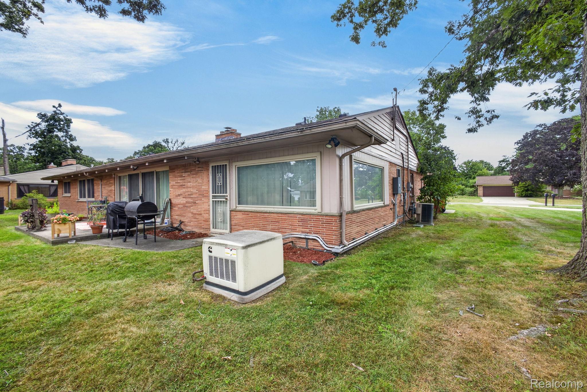 Residential in Southfield 4