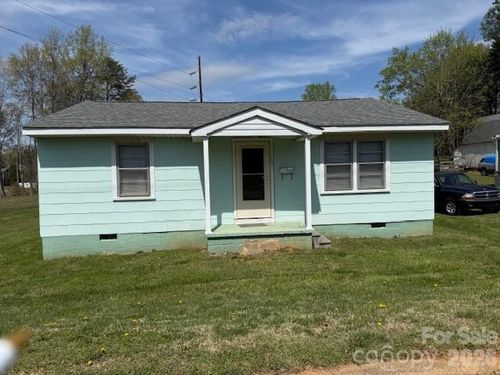 110 Owens St, Kings Mountain, NC, 28086-3632 | Card Image