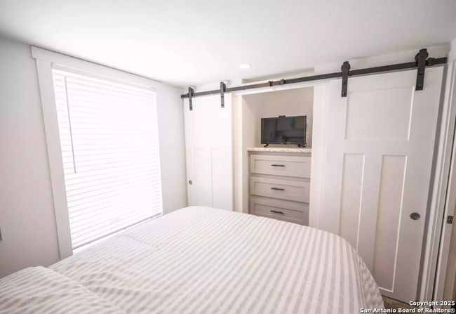 114 - 5386 Ranch Road 1376, House other with 2 bedrooms, 1 bathrooms and null parking in Fredericksburg TX | Image 13