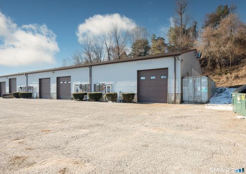 50-50 S End Plz, New Milford, CT, 06776-4244 | Card Image