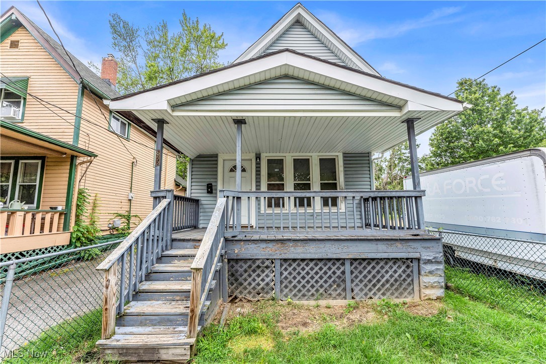 147th St, Cleveland, OH 44110