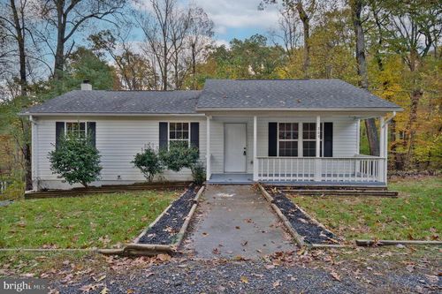 369 Wild Hare Rd, HARPERS FERRY, WV, 25425-5834 | Card Image