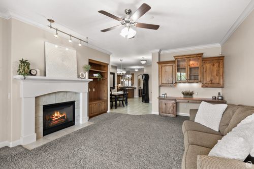 unit-1013-810 S Dixie Dr, St. George, UT, 84770-7220 | Card Image