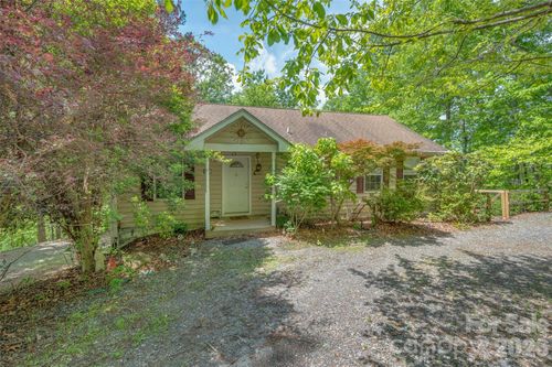 132 Egret Rd, Lake Lure, NC, 28746-7308 | Card Image