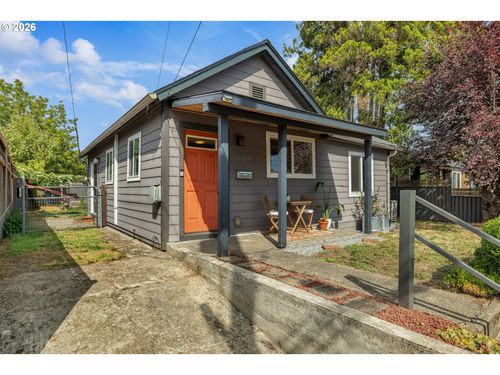 7625 Se Market St, Portland, OR, 97215 | Card Image