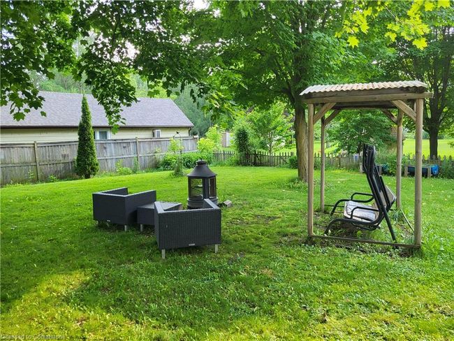 136 Patterson St, House other with 5 bedrooms, 2 bathrooms and 6 parking in Beeton ON | Image 43