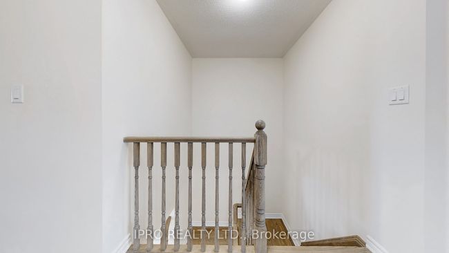 1145 Dragonfly Ave, House attached with 3 bedrooms, 3 bathrooms and 1 parking in Pickering ON | Image 24