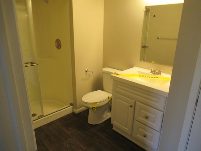 Bathroom 3.JPG | Image 19