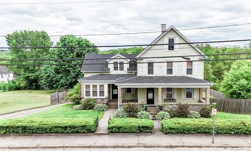 153 Prospect St, Moosup, CT, 06354-1438 | Card Image