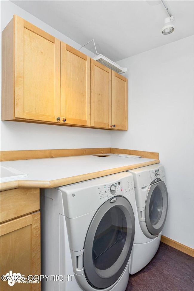 94 Laundry | Image 95