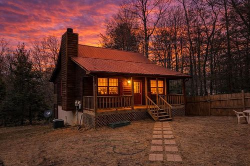 8 Virginia Ln, Blairsville, GA, 30512-0886 | Card Image