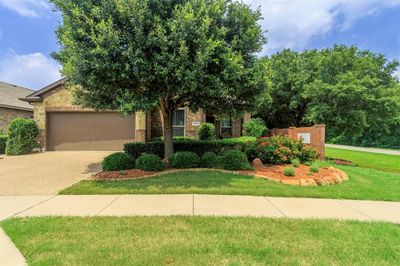 1441 Doe Meadow Drive, House other with 3 bedrooms, 2 bathrooms and null parking in Fort Worth TX | Image 1