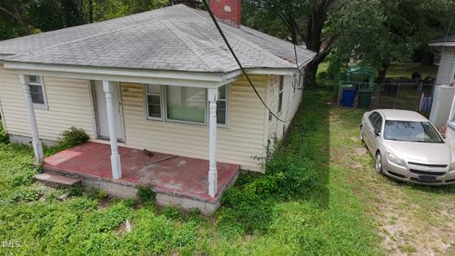 1422 Carnage Dr, Raleigh, NC, 27610-3910 | Card Image