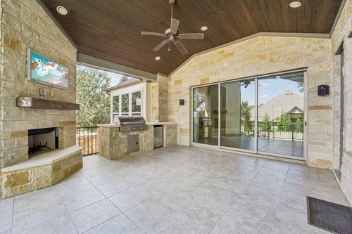 100 Barefoot Park Ln, Georgetown, TX, 78628-2132 | Card Image
