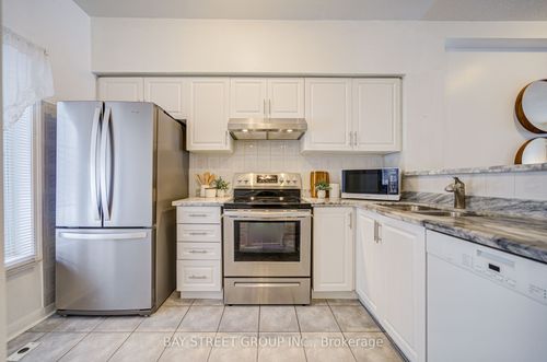 6-10 St Moritz Way, Markham, ON, L3R4E8 | Card Image