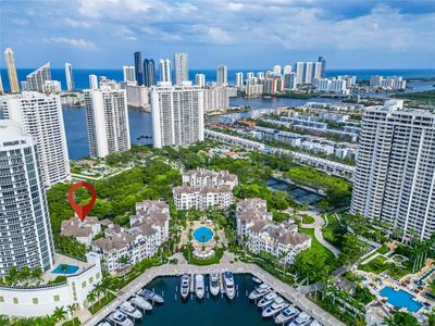 B307 - 3900 Island Blvd, Condo with 3 bedrooms, 3 bathrooms and null parking in Aventura FL | Image 2