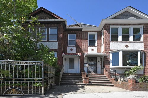 86-46 139th St, Jamaica, NY, 11435-3022 | Card Image