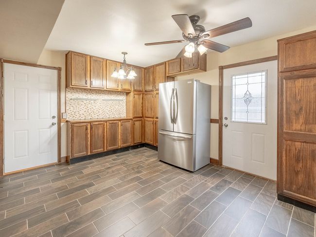930 W Bryn Mawr Ave, House other with 3 bedrooms, 2 bathrooms and 2 parking in Roselle IL | Image 6