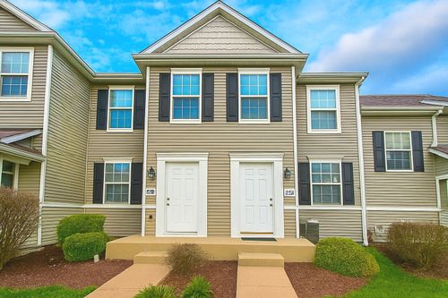 1713 Fieldstone Dr N, Shorewood, IL, 60404-8115 | Card Image