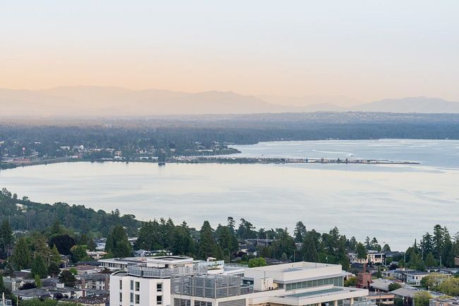 PH-2 - 1501 Foster St, Condo with 4 bedrooms, 6 bathrooms and 3 parking in White Rock BC | Image 36